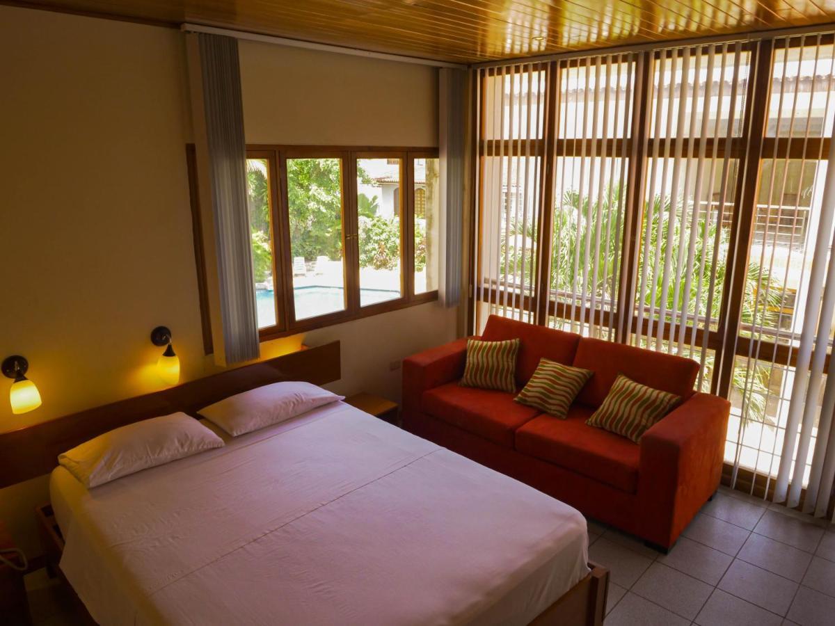 Grand Hotel Mercedes Pucallpa Extérieur photo